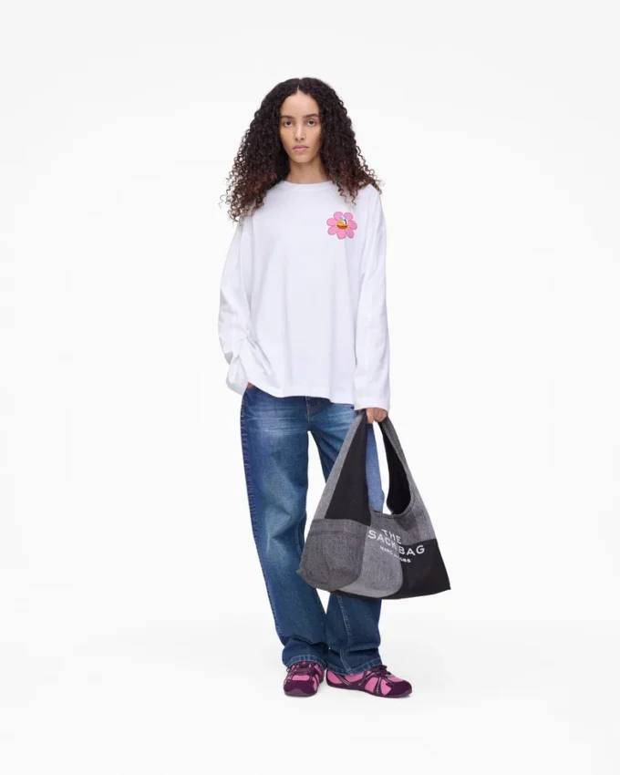 Hattie Stewart X Marc Jacobs Daisy Longsleeve Hattie Stewart X Marc Jacobs Daisy Longsleeve