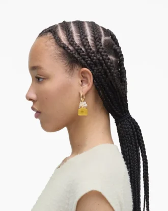 Mini Icon Daisy Earrings