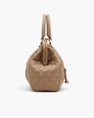 Re-Edition Quilted Leather Stam Bag Re-Edition Quilted Leather Stam Bag