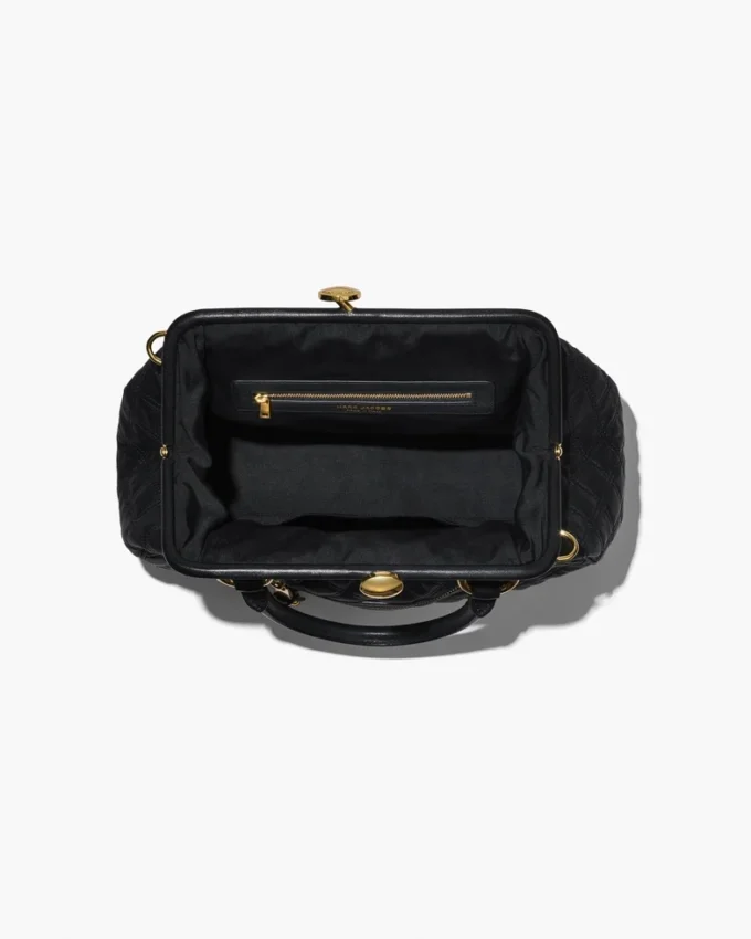 Re-Edition Quilted Leather Stam Bag Re-Edition Quilted Leather Stam Bag