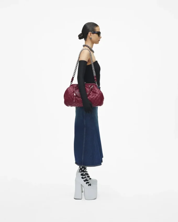 Re-Edition Quilted Leather Stam Bag Re-Edition Quilted Leather Stam Bag