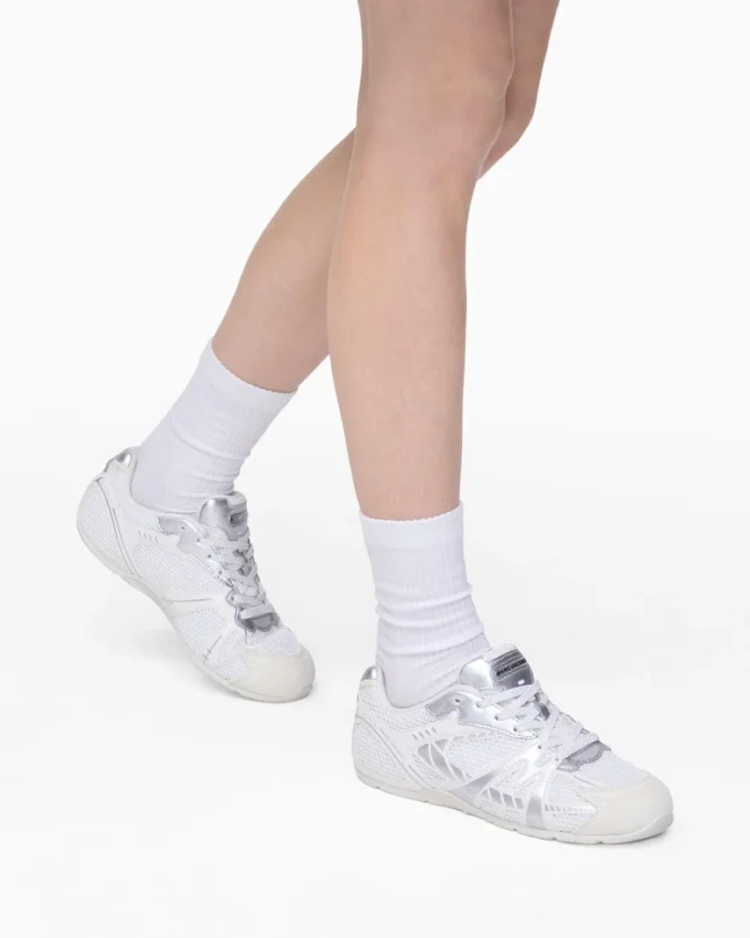 The 72 Spring Sneaker The 72 Spring Sneaker