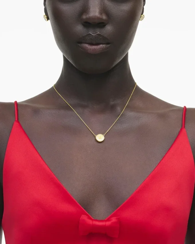 The Button Pendant Necklace