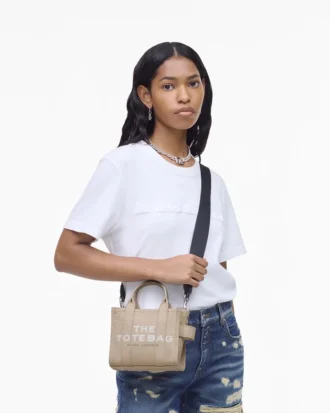 the canvas crossbody tote bag 1 1 330x413 - The Canvas Crossbody Tote Bag