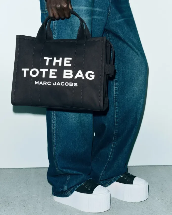 The Canvas Medium Tote Bag The Canvas Medium Tote Bag