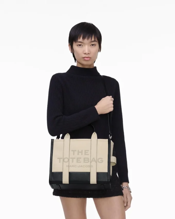 The Colorblock Medium Tote Bag The Colorblock Medium Tote Bag