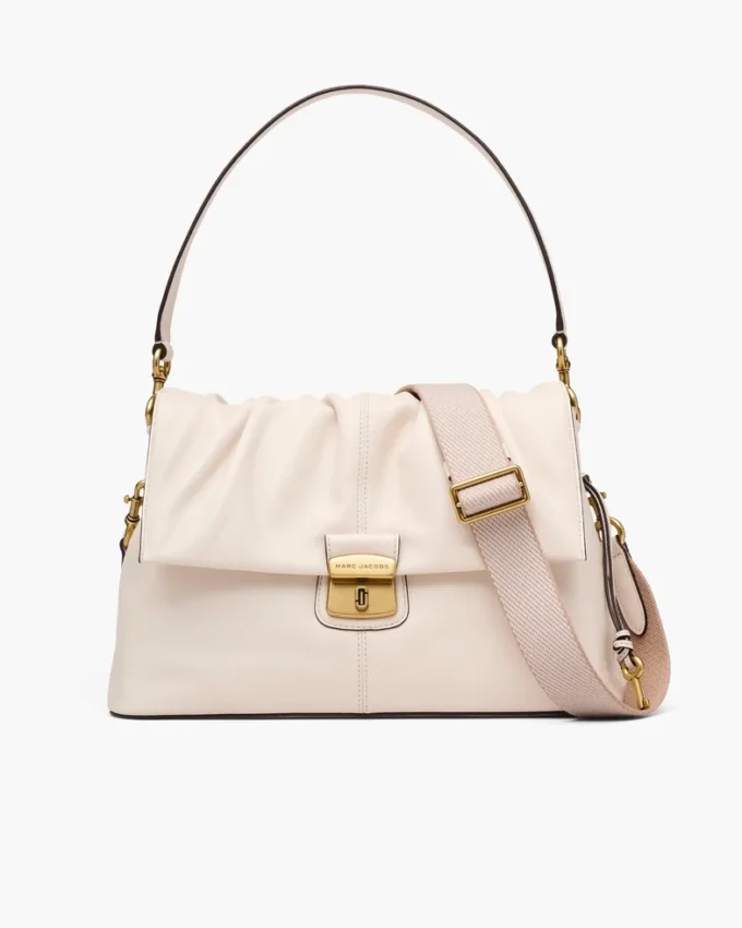 The Cristina Messenger The Cristina Messenger
