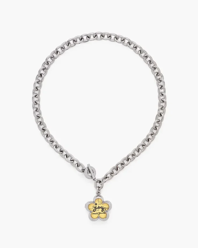 The Daisy Puzzle Necklace The Daisy Puzzle Necklace