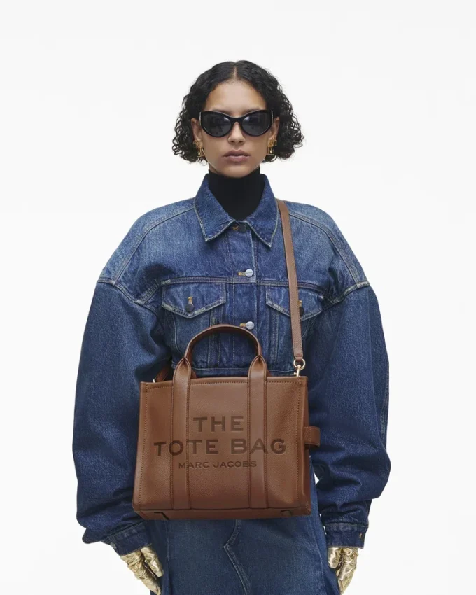 The Leather Medium Tote Bag The Leather Medium Tote Bag