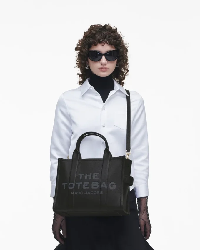The Leather Medium Tote Bag The Leather Medium Tote Bag