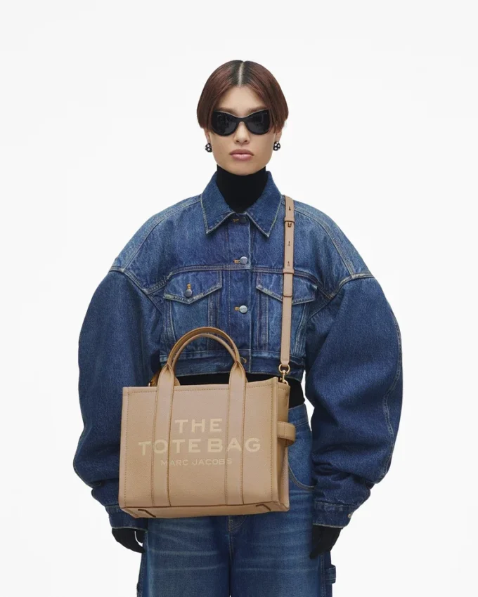 The Leather Medium Tote Bag The Leather Medium Tote Bag
