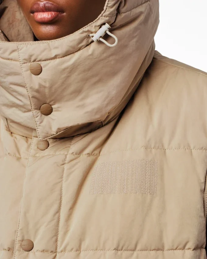 The Oversized Puffer Vest The Oversized Puffer Vest