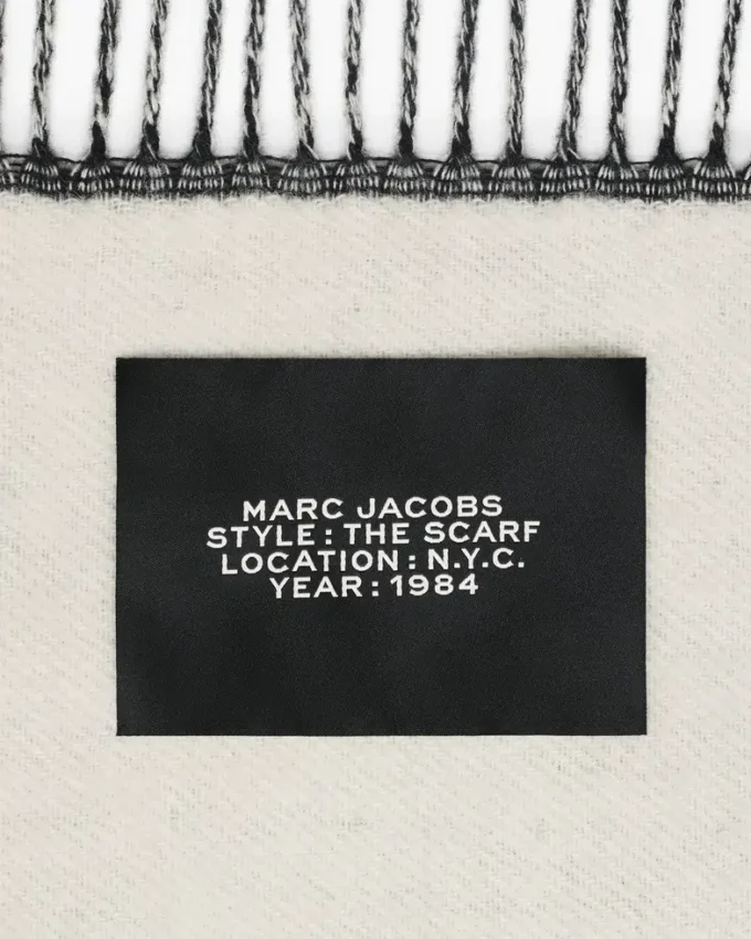 The Scarf The Scarf