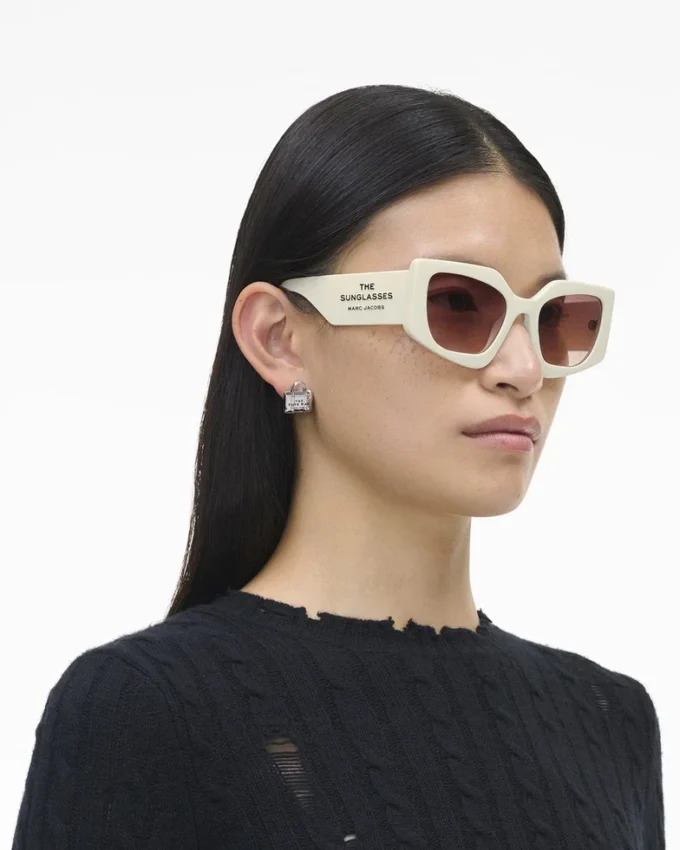 The Square Cat Eye Sunglasses
