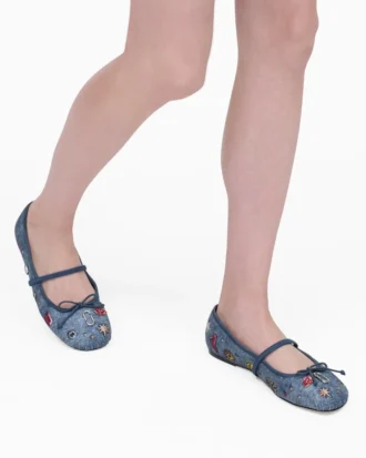 The Trinket Charm Sabrina Ballerina