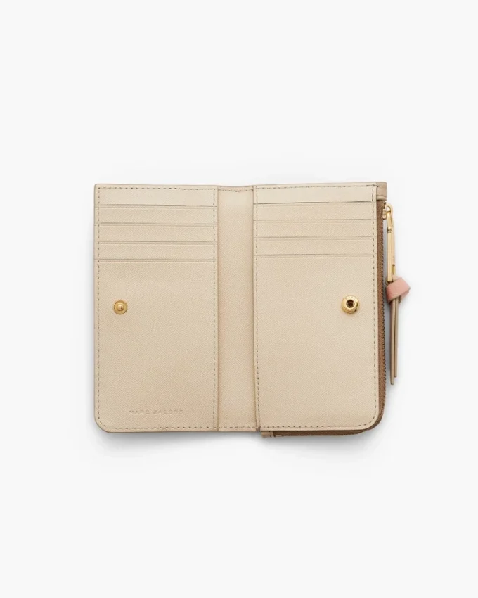 The Utility Snapshot Slim Wallet The Utility Snapshot Slim Wallet